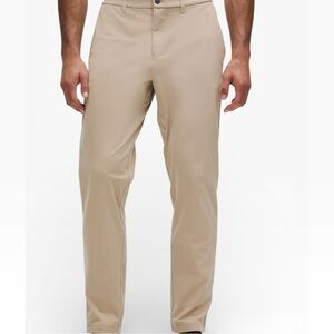 Lululemon Men's ABC Classic-Fit Trouser 32 x 32L
Warpstreme 4 Way Stretch Khaki